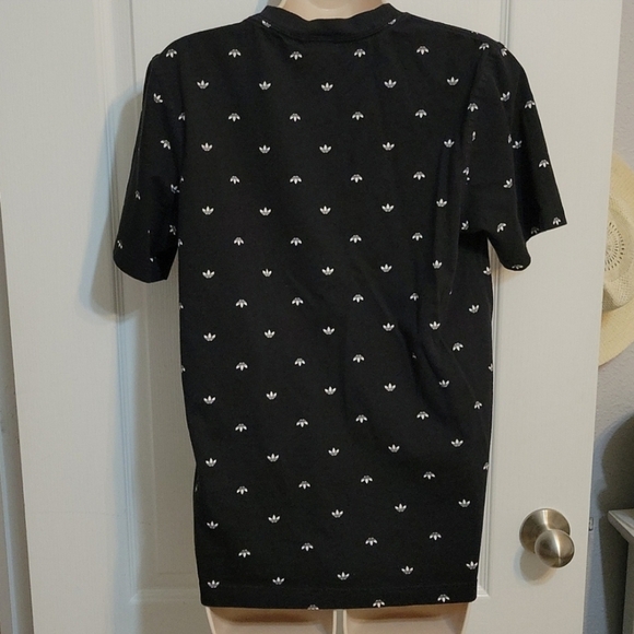 Adidas tee shirt - Picture 4 of 6
